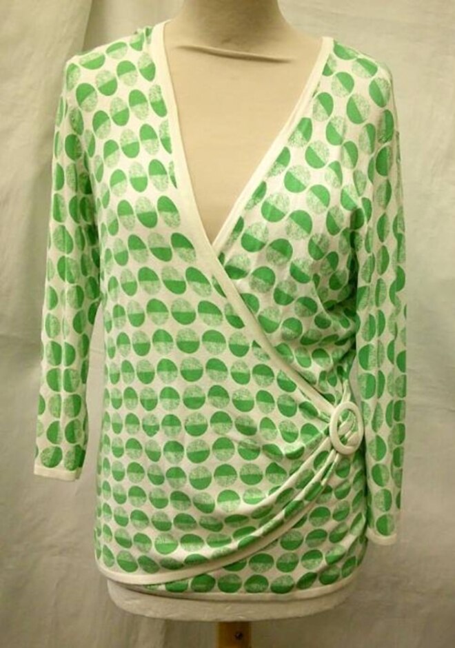Kaliko Wrap Top Cream Multi Size: 12