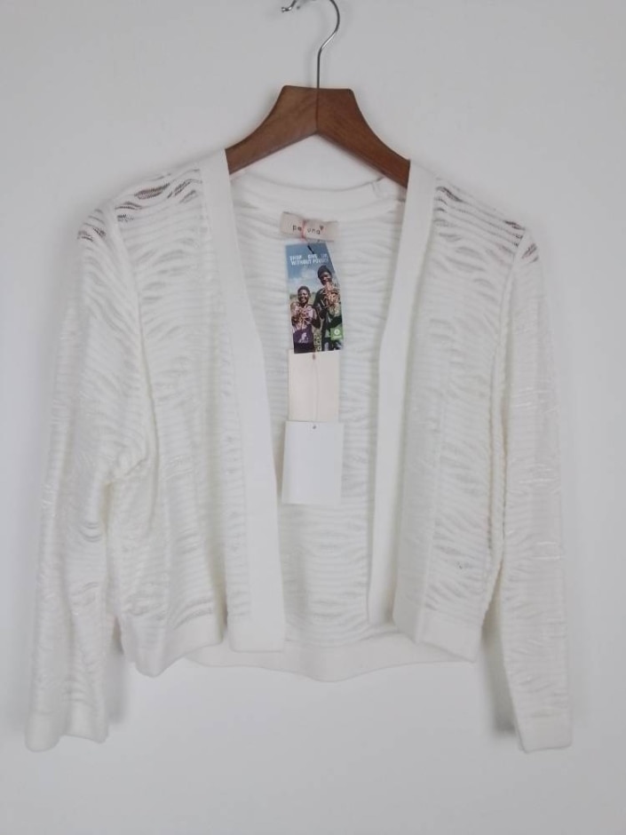 Peruna Women Knitwear White Size: 10