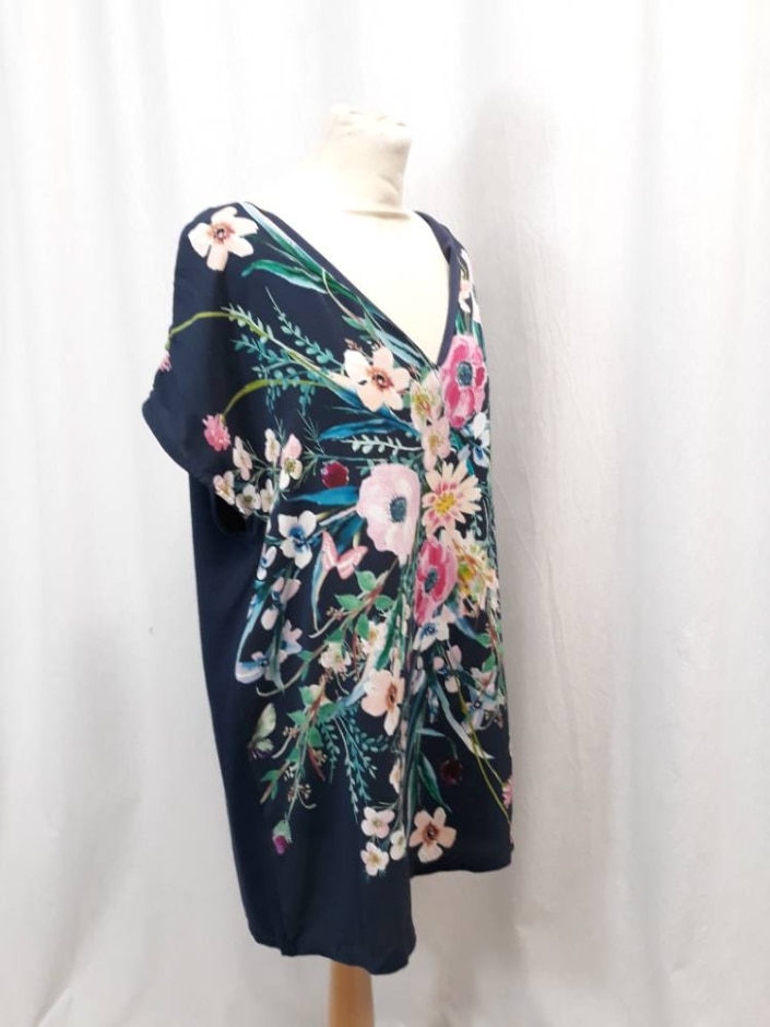 Monsoon Tunic Top Navy Mix Size: One Size